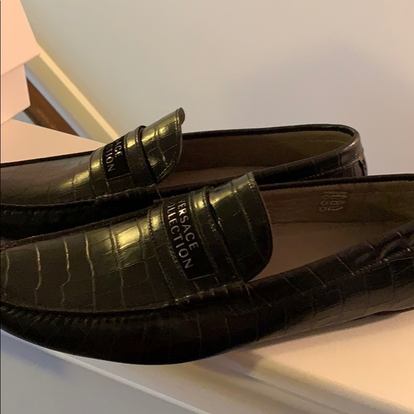 Black - Picture 2 of 7